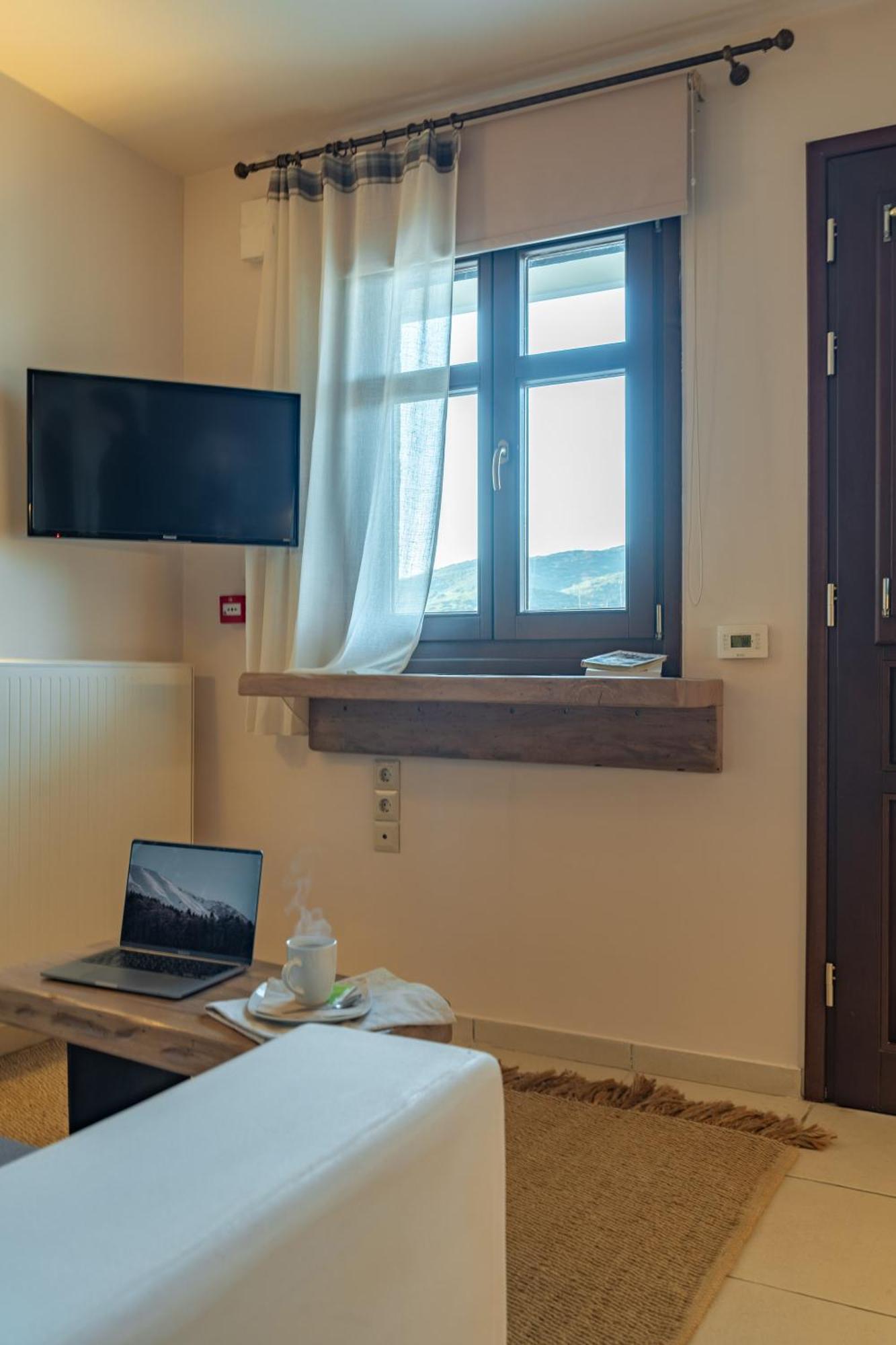 Kalavrita Botanica Hotel & Spa מראה חיצוני תמונה